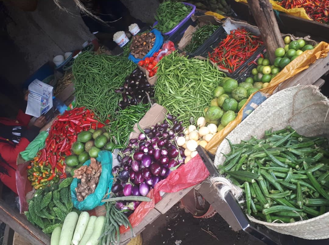 Fresh produce and pulses at a Nairobi market